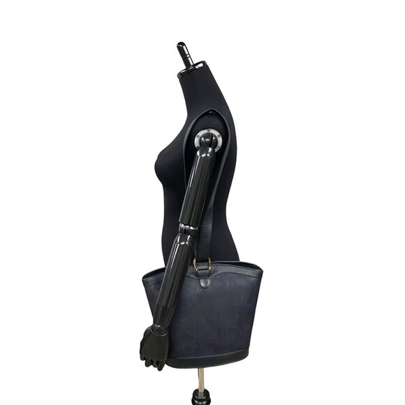 CHRISTIAN DIOR Blue Leather Trotter Shoulder Bag - Picture 2 of 9